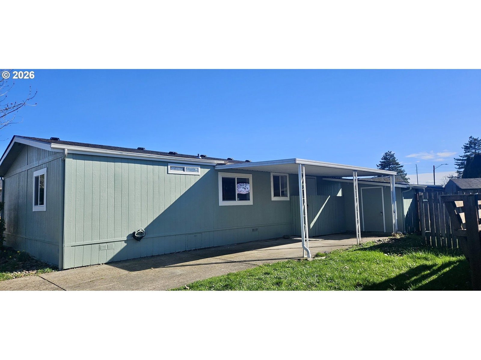 Primary listing photo, 451 LOCHAVEN AVE, Springfield, OR, 97477