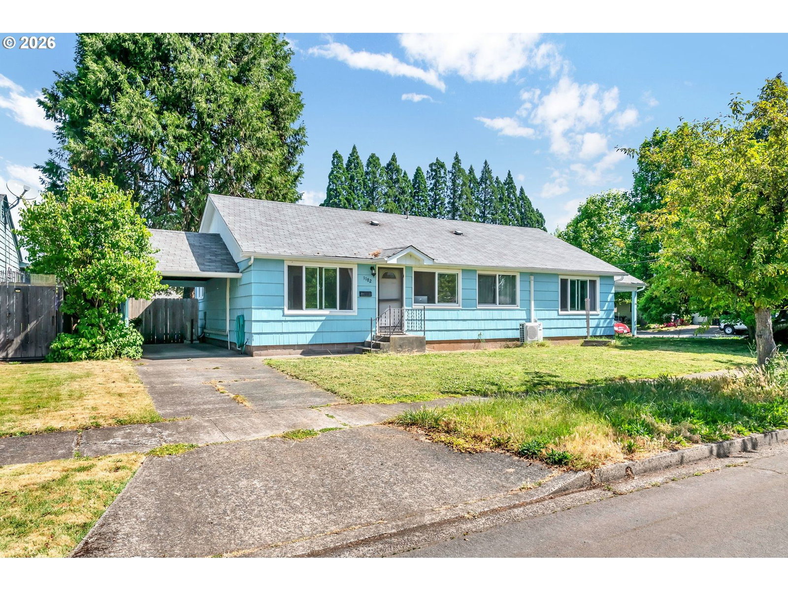 Primary listing photo, 1182 F ST, Springfield, OR, 97477