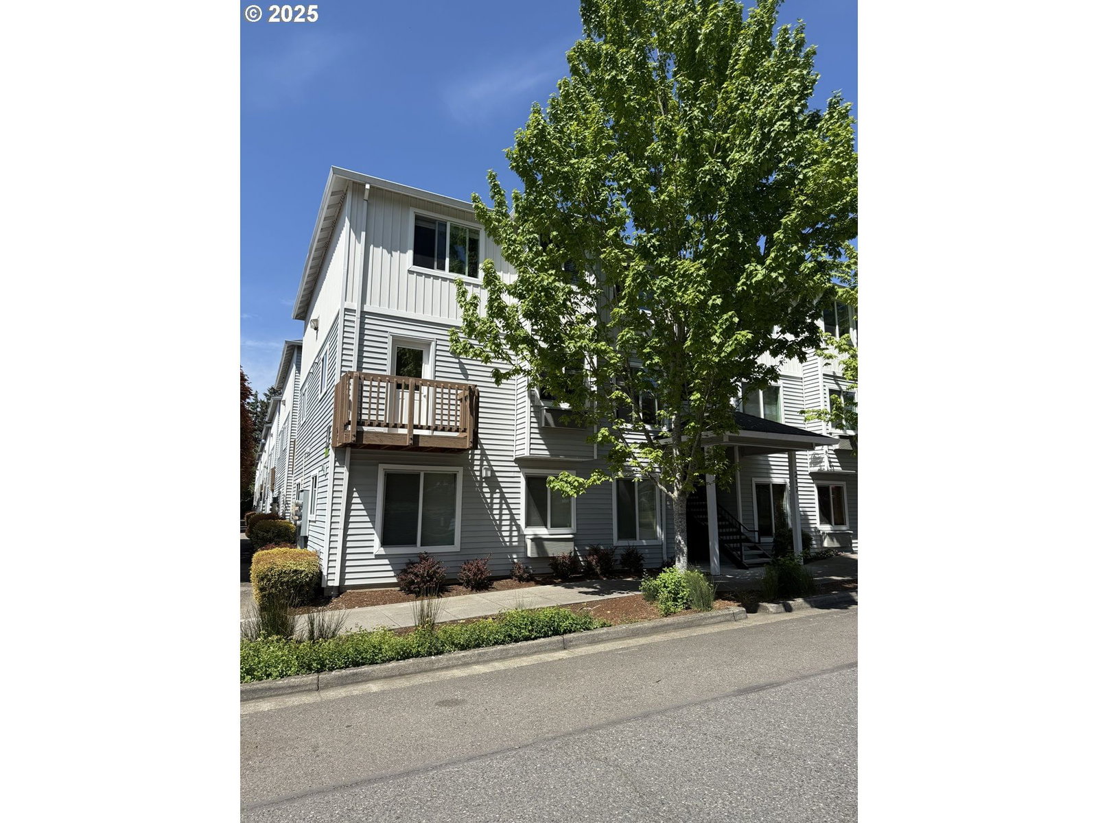 Primary listing photo, 217 NE 146TH AVE #5, Portland, OR, 97230