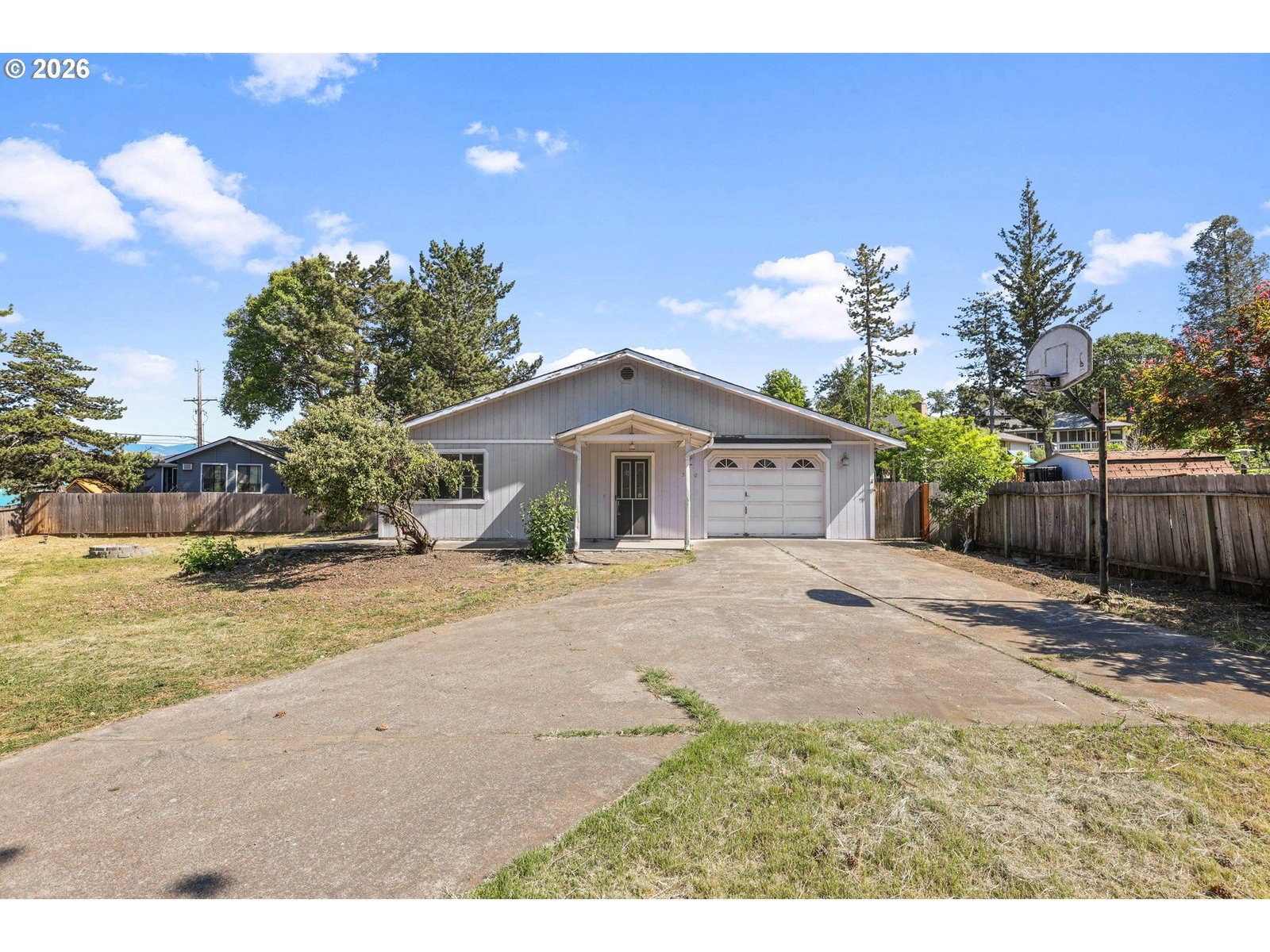 Primary listing photo, 540 OAK KNOLL DR, Ashland, OR, 97520