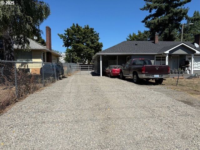 Listing photo 5 of 28, 15725 SE STARK ST, Portland, OR, 97233