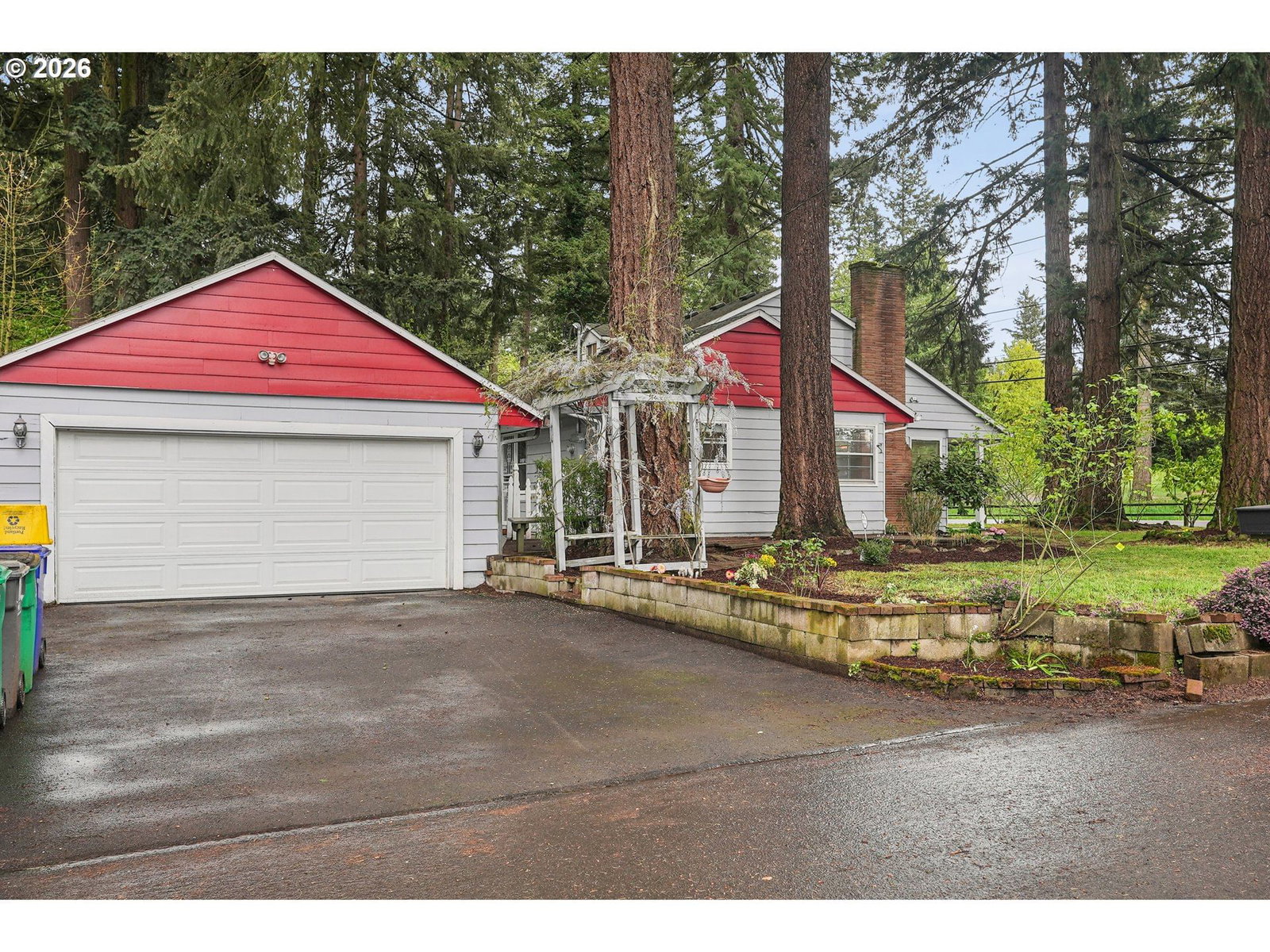 Primary listing photo, 14005 NE HALSEY ST, Portland, OR, 97230