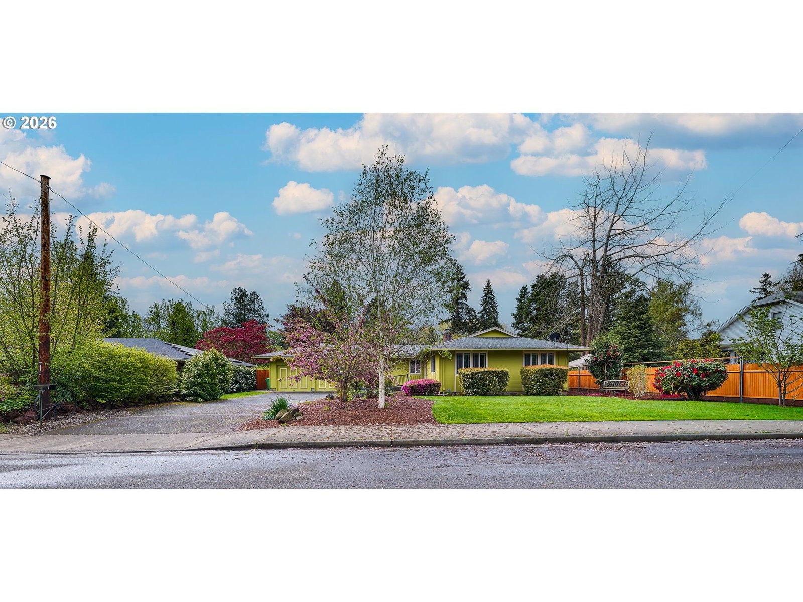 Primary listing photo, 1722 SE OAK ST, Hillsboro, OR, 97123