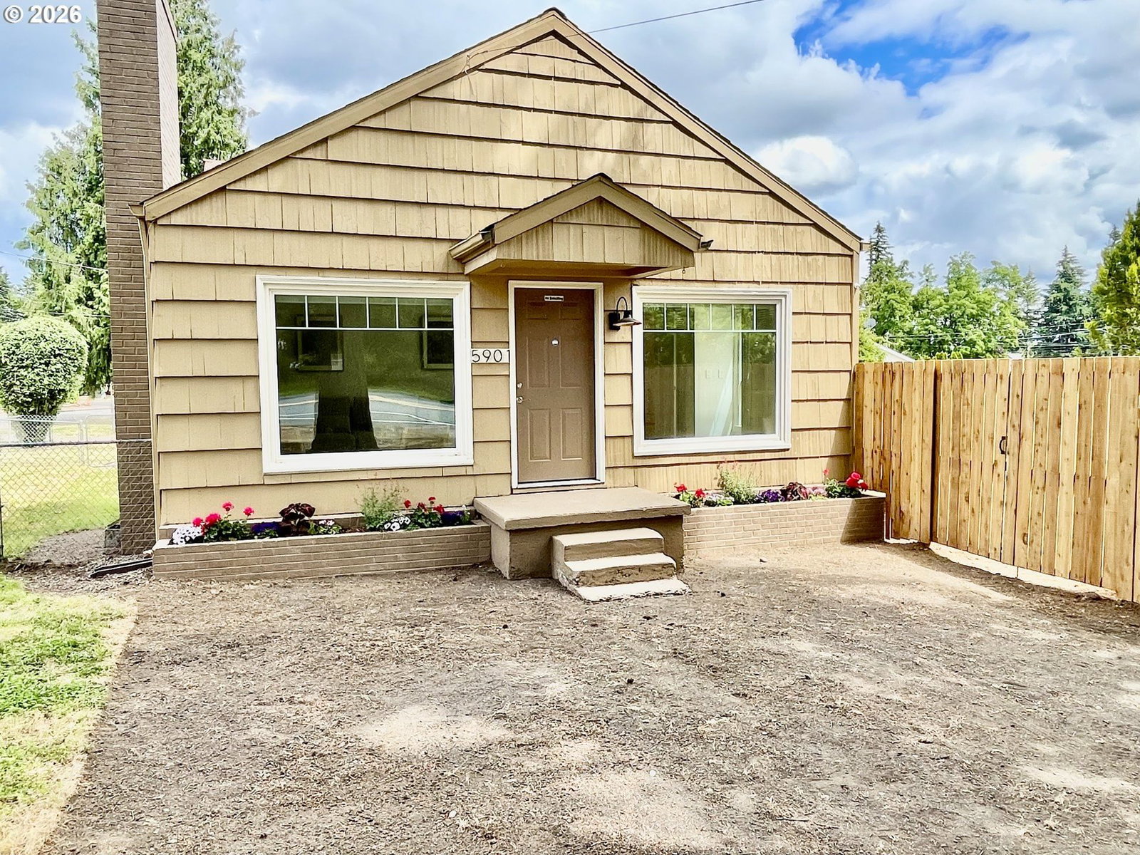 Primary listing photo, 5901 SE FLAVEL DR, Portland, OR, 97206