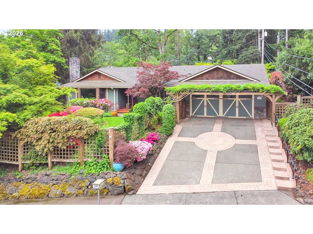 Primary listing photo, 2620 W 22ND AVE, Eugene, OR, 97405