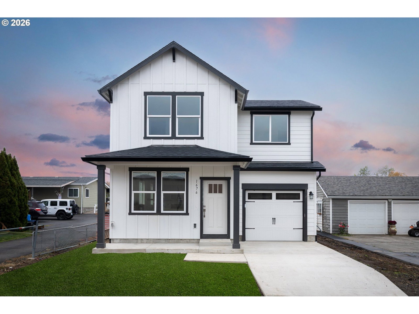 Primary listing photo, 1676 TUCKER RD, Hood River, OR, 97031