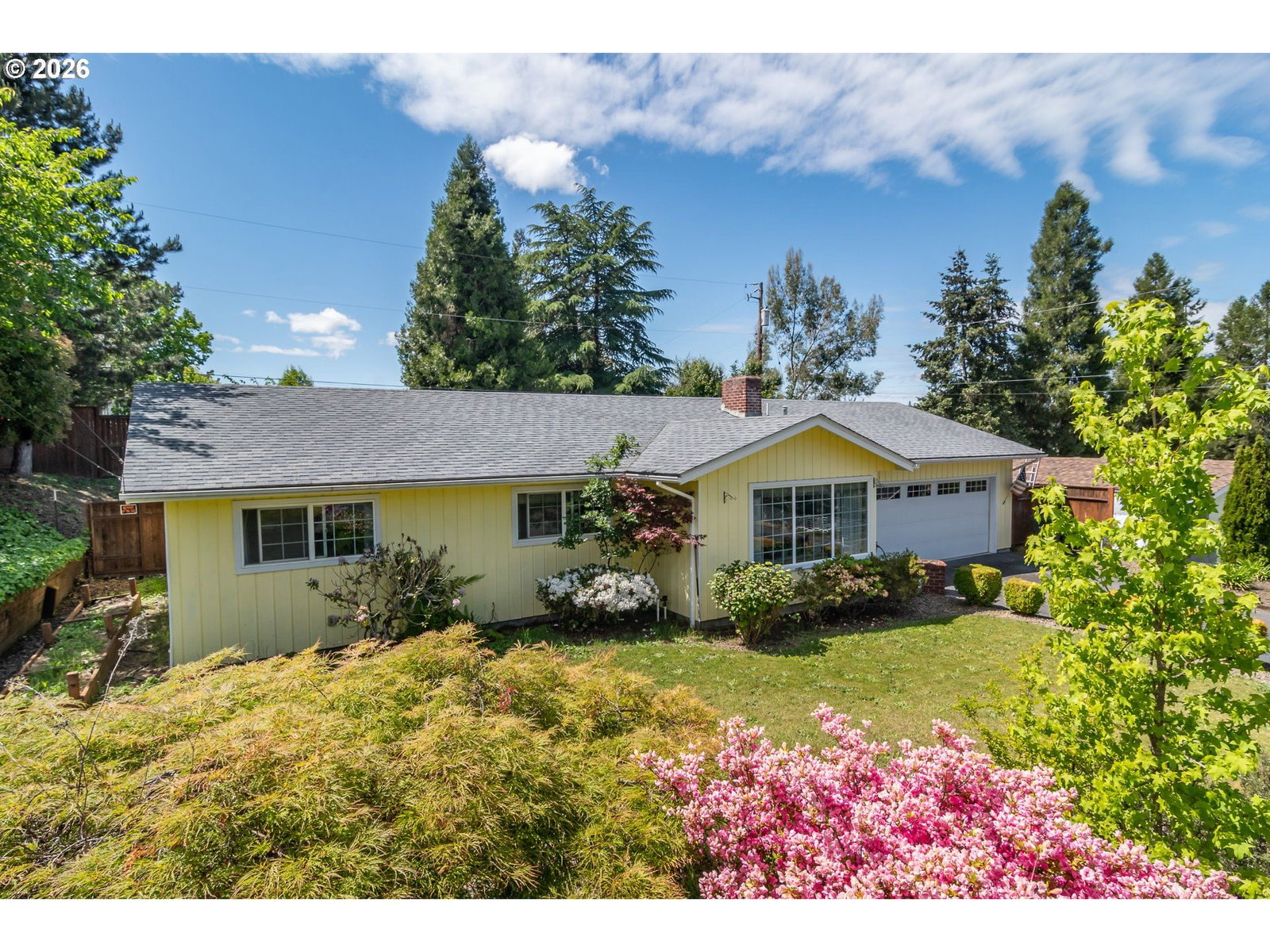 Primary listing photo, 956 W PILGER ST, Roseburg, OR, 97471