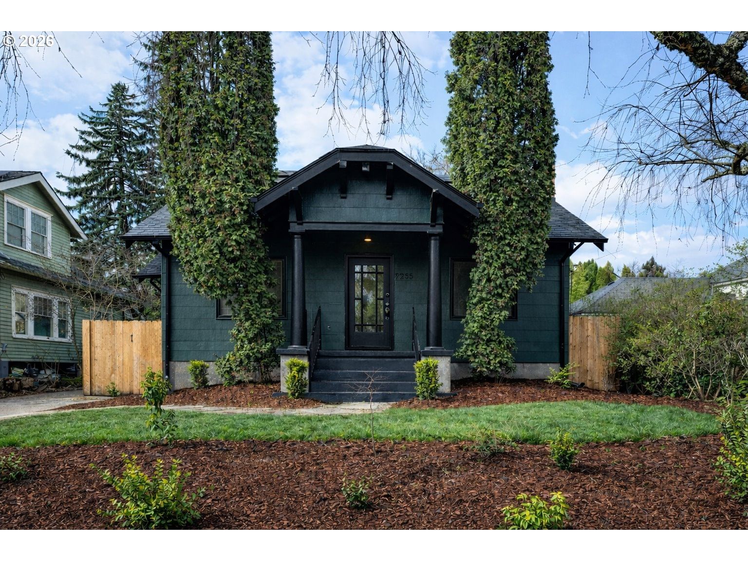 Primary listing photo, 7215 SE 20TH AVE, Portland, OR, 97202