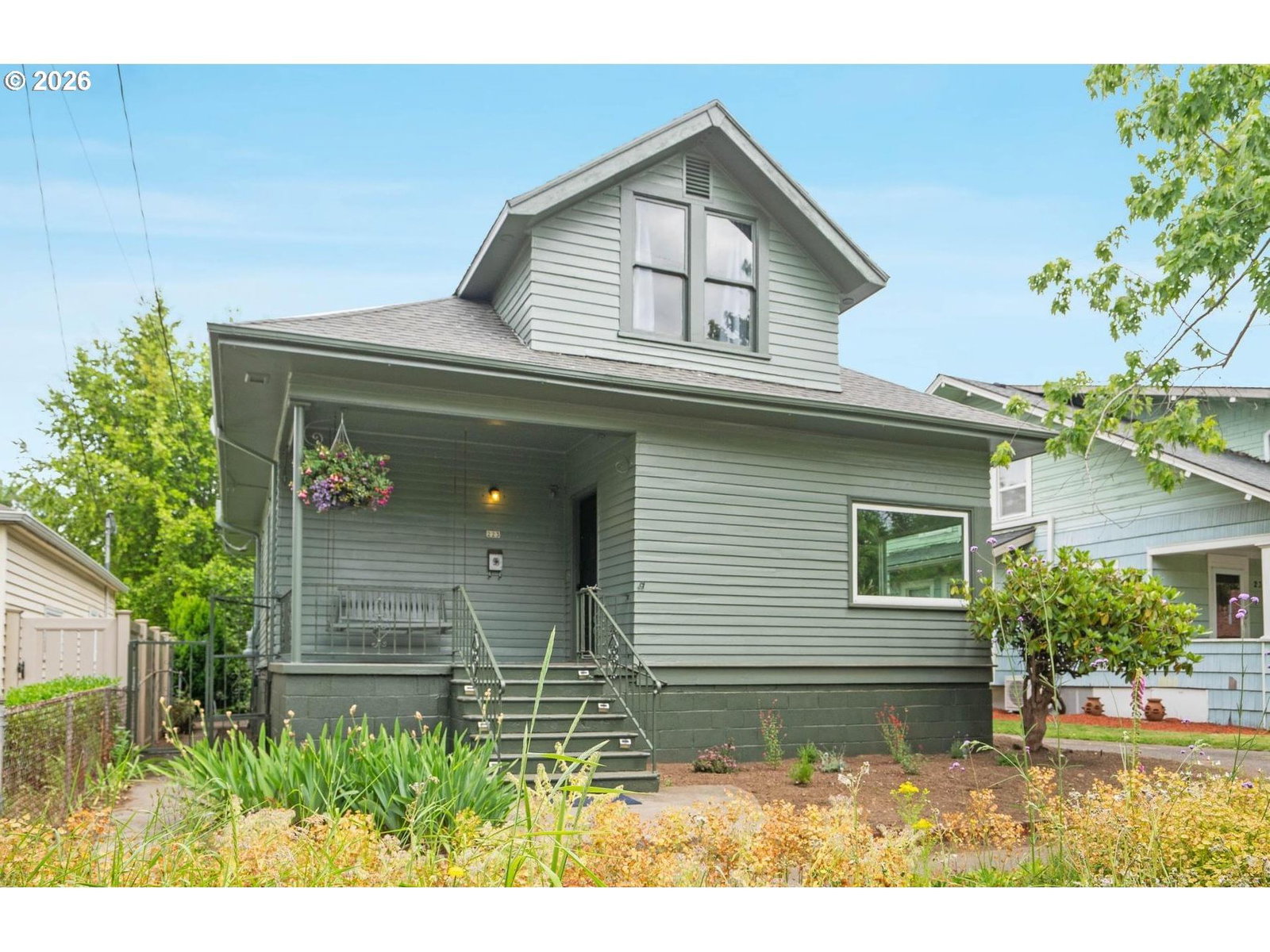 Primary listing photo, 223 NE ROSA PARKS WAY, Portland, OR, 97211