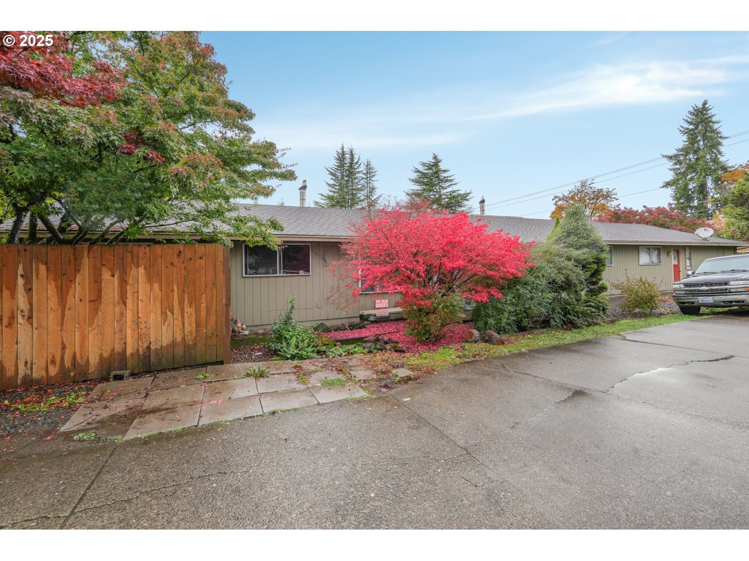 Listing photo 1 of 1