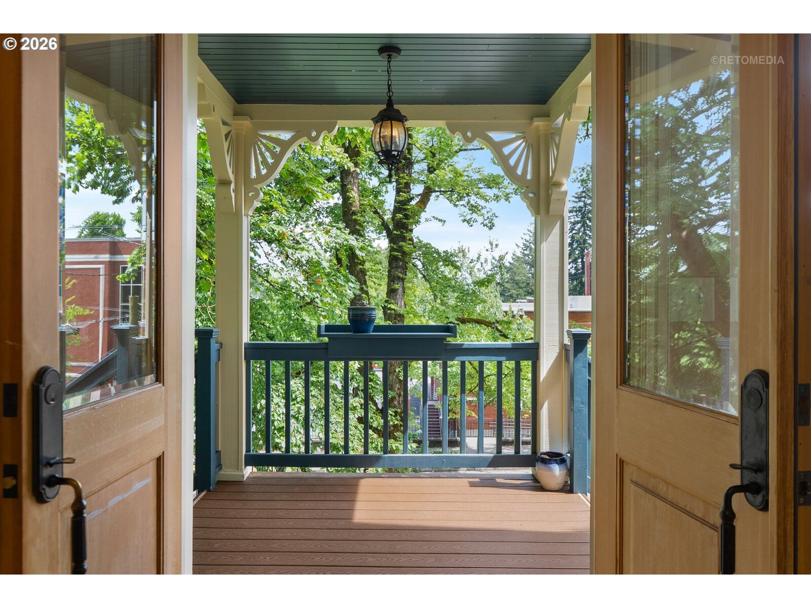 Listing photo 5 of 47, 2104 SW SPRING ST, Portland, OR, 97201