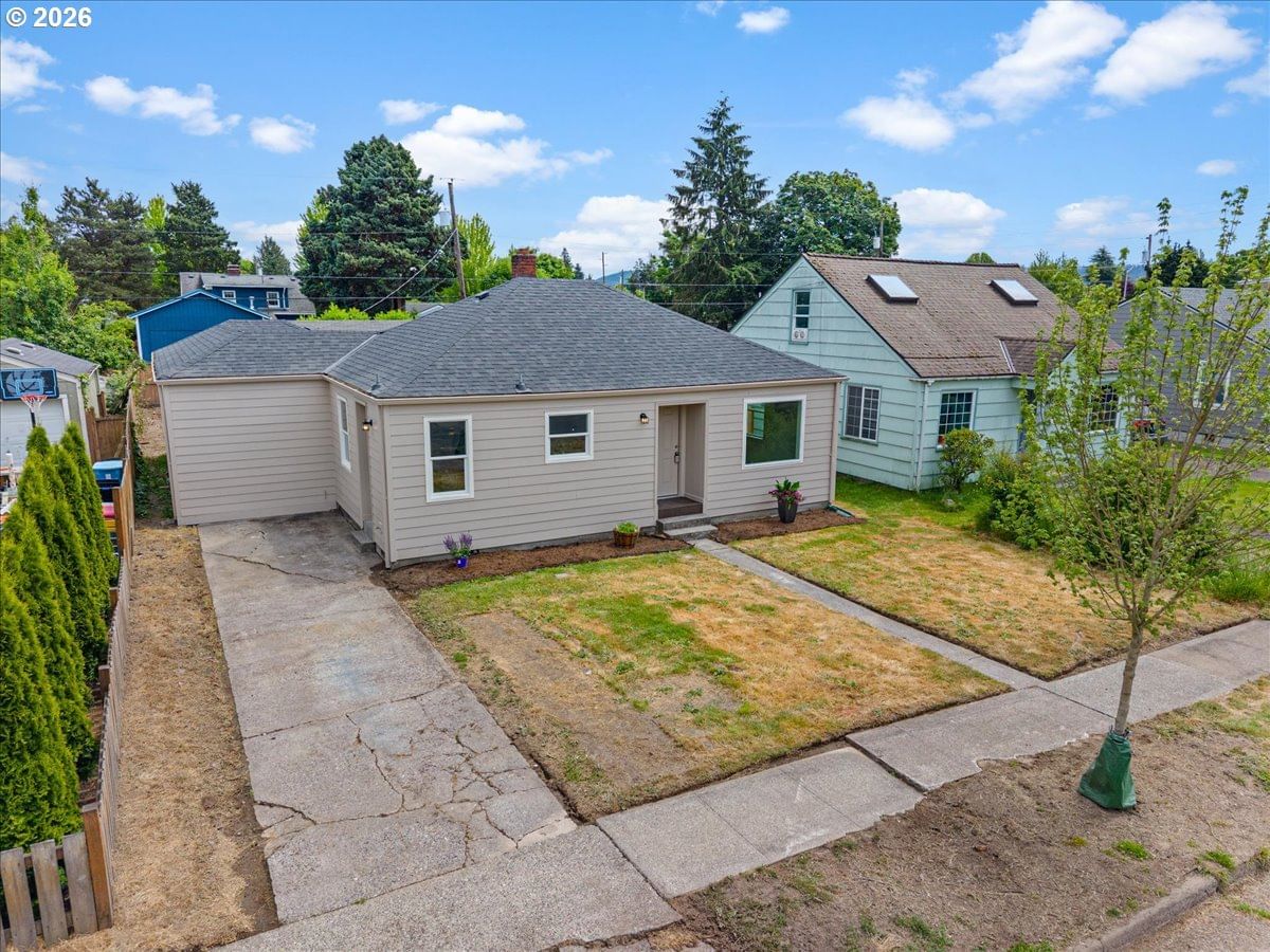 Primary listing photo, 440 25TH AVE, Longview, WA, 98632