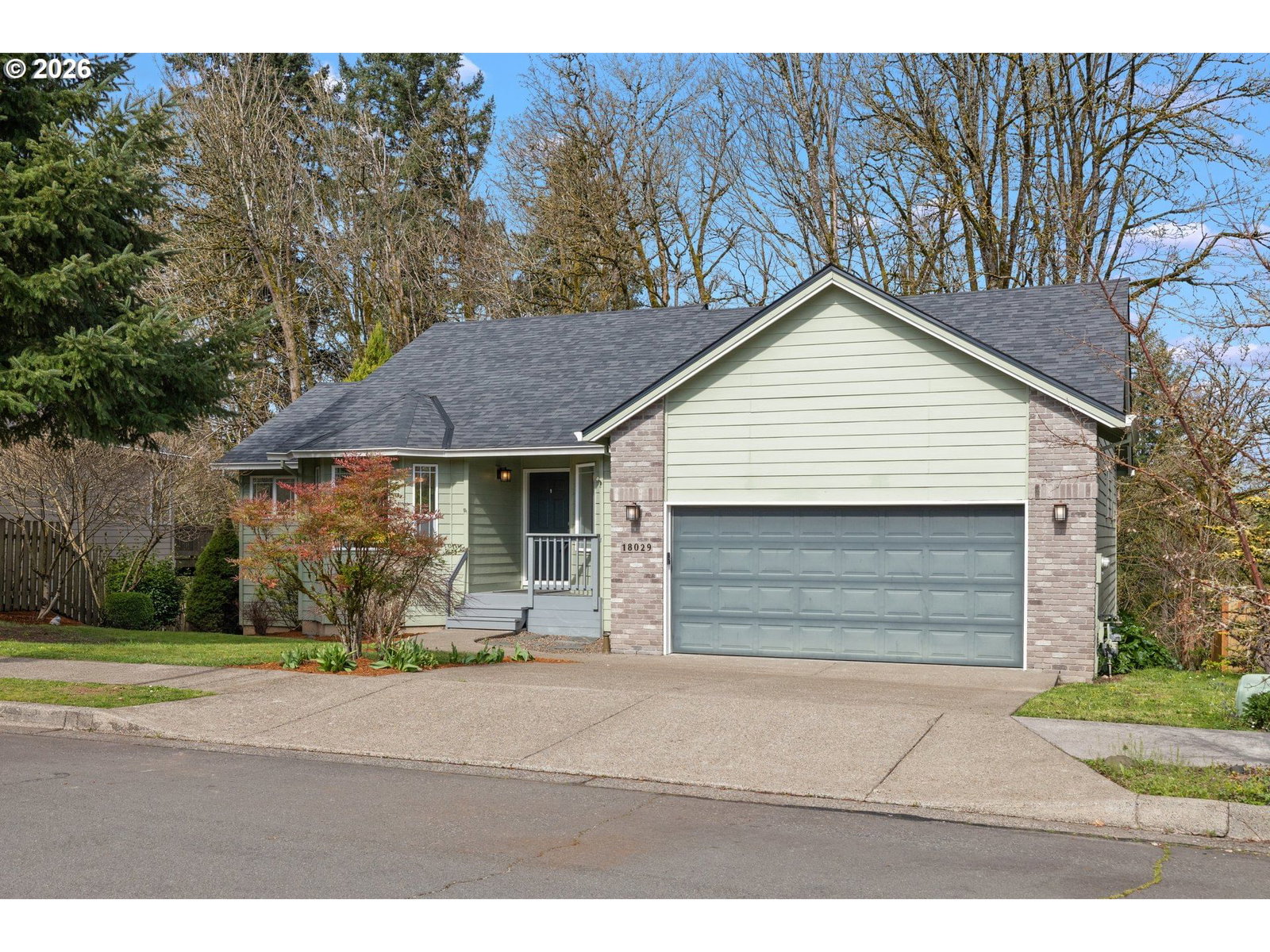 Primary listing photo, 18029 CHICKAREE DR, Oregon City, OR, 97045