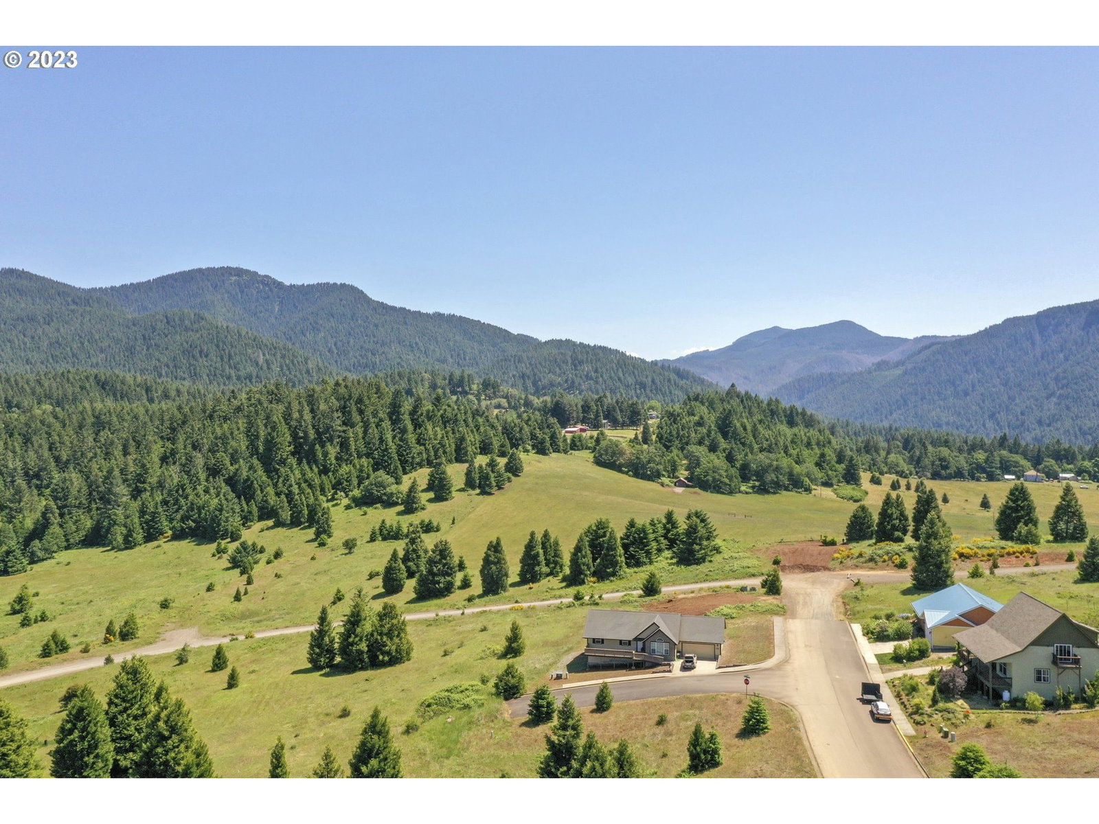 Primary listing photo, 0 bugle LOOP, Oakridge, OR, 97463