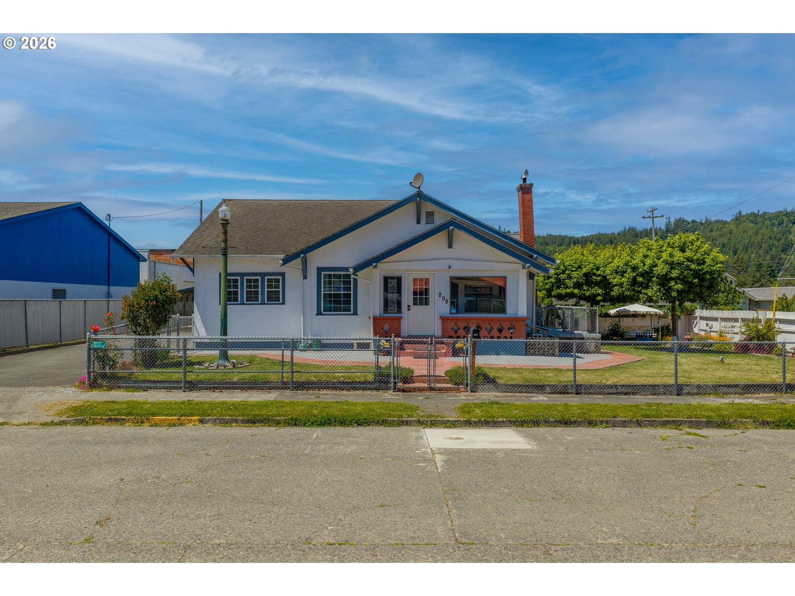 Primary listing photo, 208 7TH ST, Myrtle Point, OR, 97458