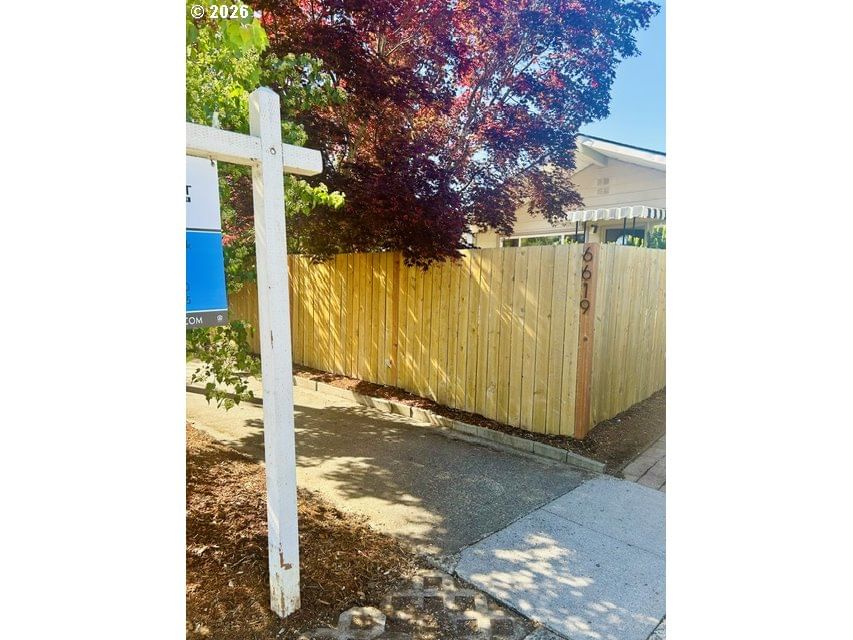 Primary listing photo, 6619 SE WOODSTOCK BLVD, Portland, OR, 97206