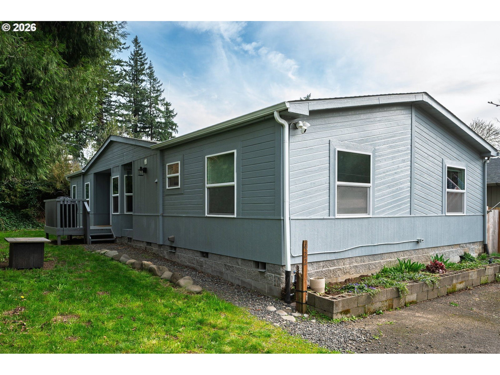 Primary listing photo, 422 SW JUNIPER RD, Estacada, OR, 97023