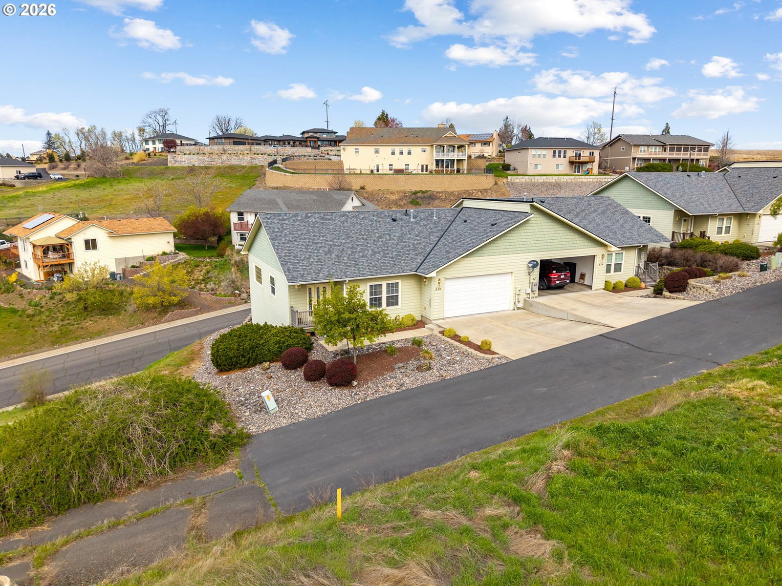 Primary listing photo, 810 N MAIN ST, Pendleton, OR, 97801