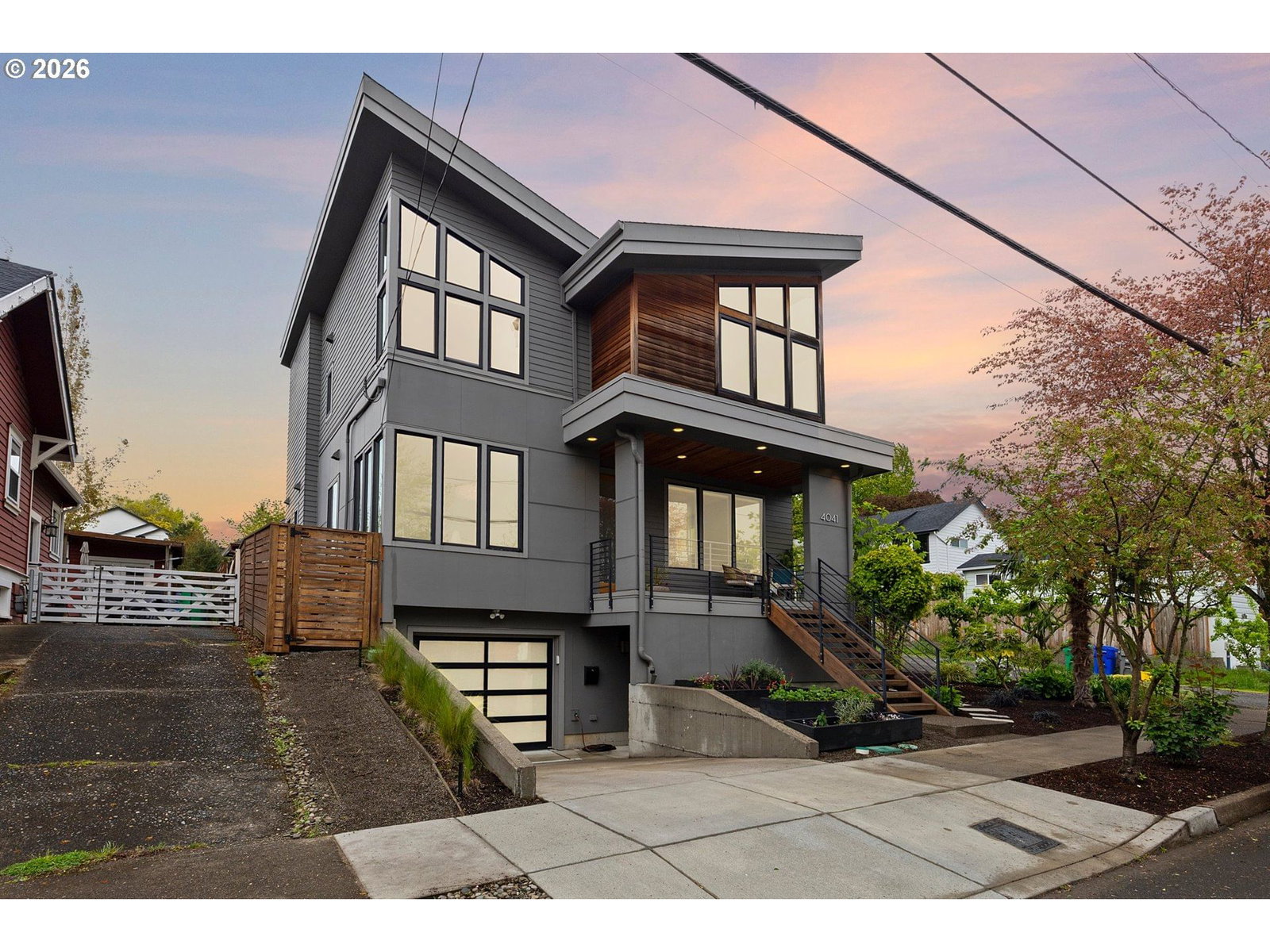 Primary listing photo, 4041 SE KNAPP ST, Portland, OR, 97202