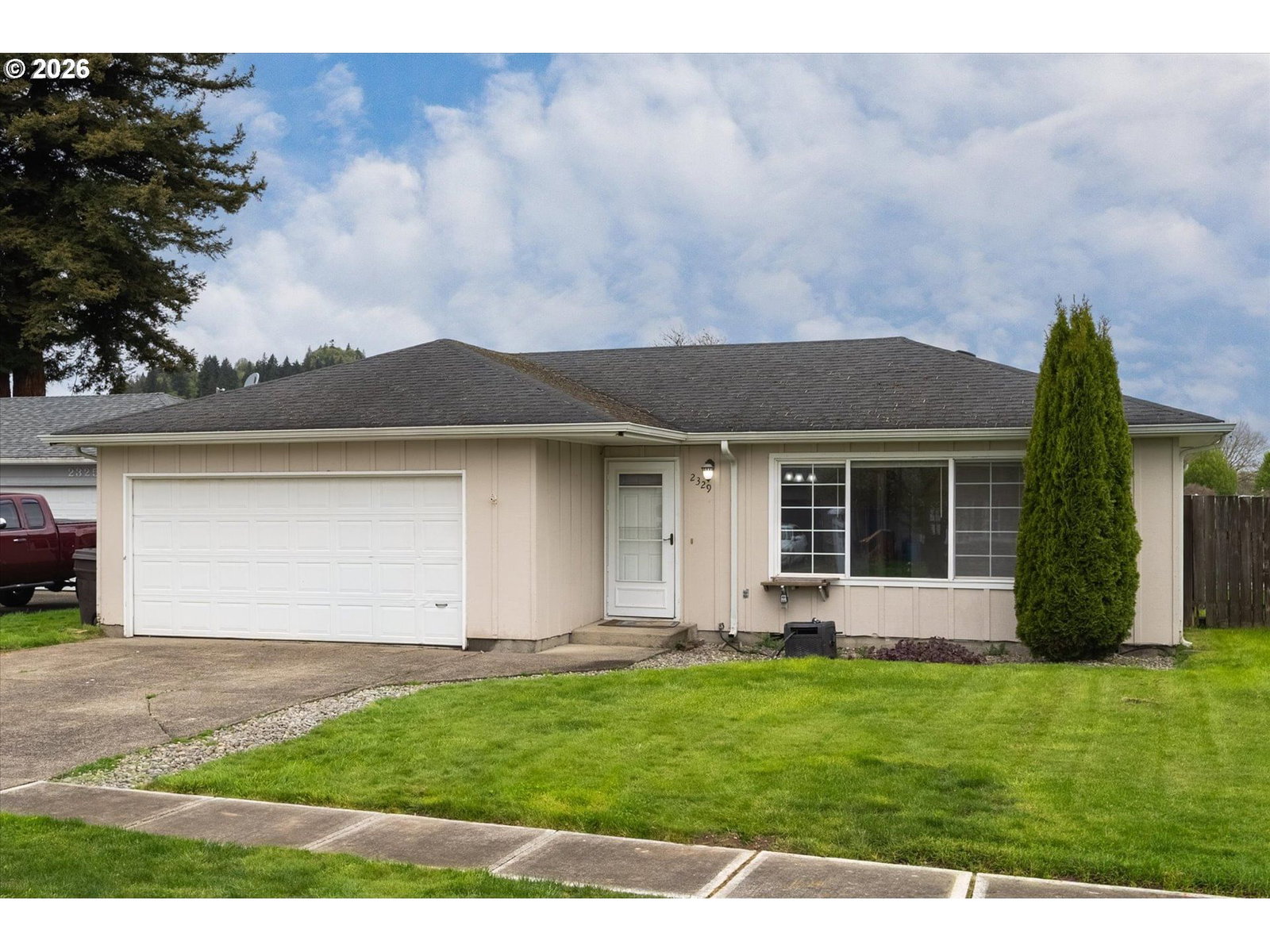 Primary listing photo, 2329 JENNIFER PL, Longview, WA, 98632