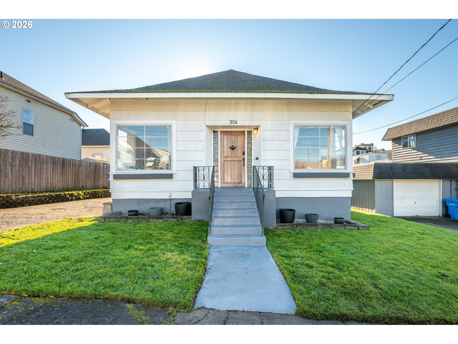 Primary listing photo, 304 CRAWFORD ST, Kelso, WA, 98626
