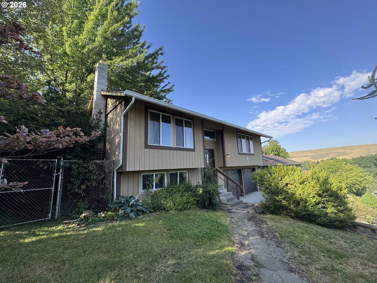 Primary listing photo, 3320 SW LADOW AVE, Pendleton, OR, 97801