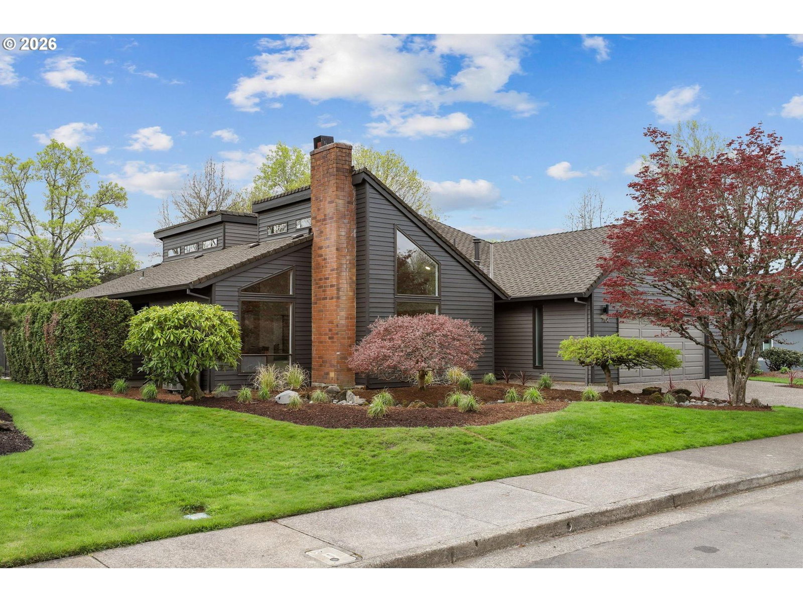 Primary listing photo, 7104 CHAPEL LN, Portland, OR, 97223