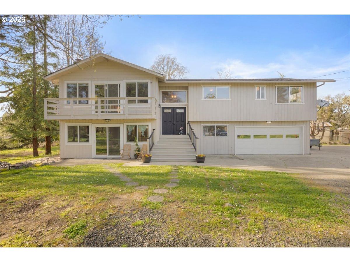 Primary listing photo, 3905 CARNES RD, Roseburg, OR, 97471
