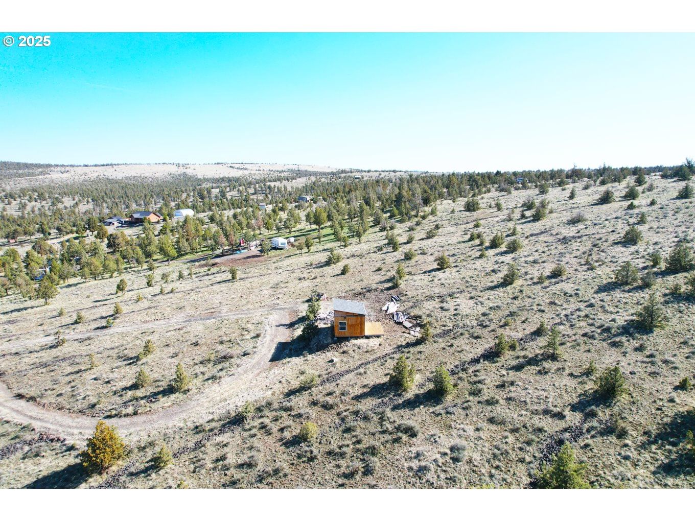 Listing photo 1 of 6