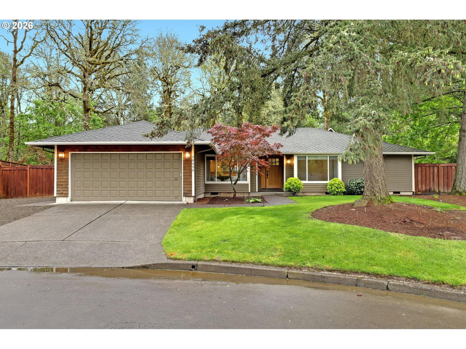 Primary listing photo, 18434 SANDPIPER CIR, Lake Oswego, OR, 97035