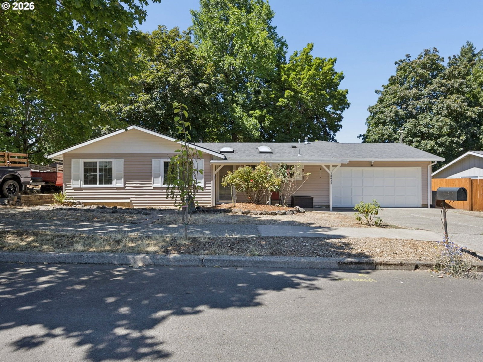 18035 BODLEY CT
