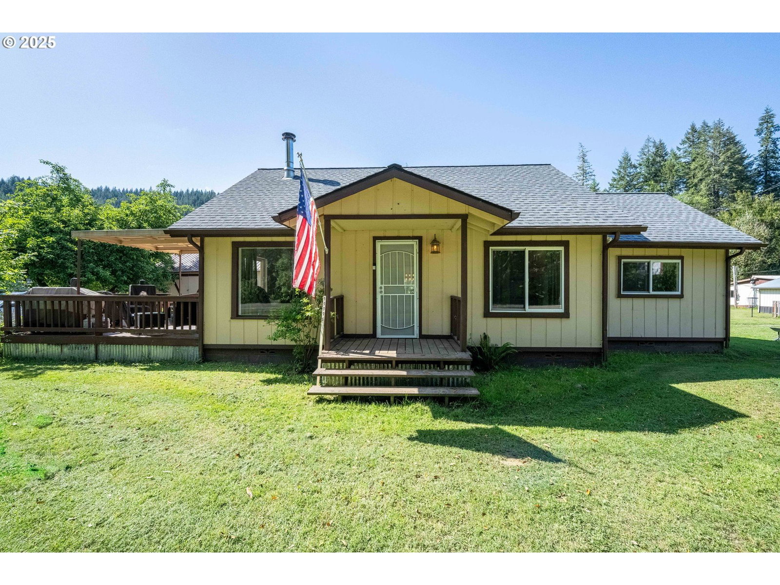 Primary listing photo, 99996 LONE PINE LN, Myrtle Point, OR, 97458