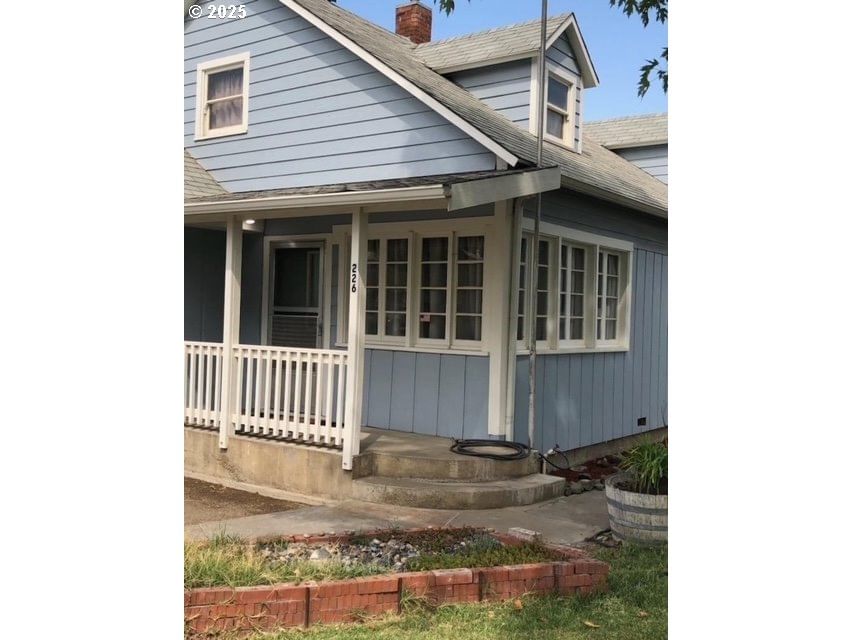 Primary listing photo, 226 W HARTLEY AVE, Hermiston, OR, 97838