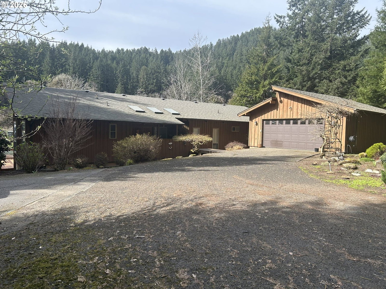 Primary listing photo, 11815 E MAPLETON RD, Mapleton, OR, 97453