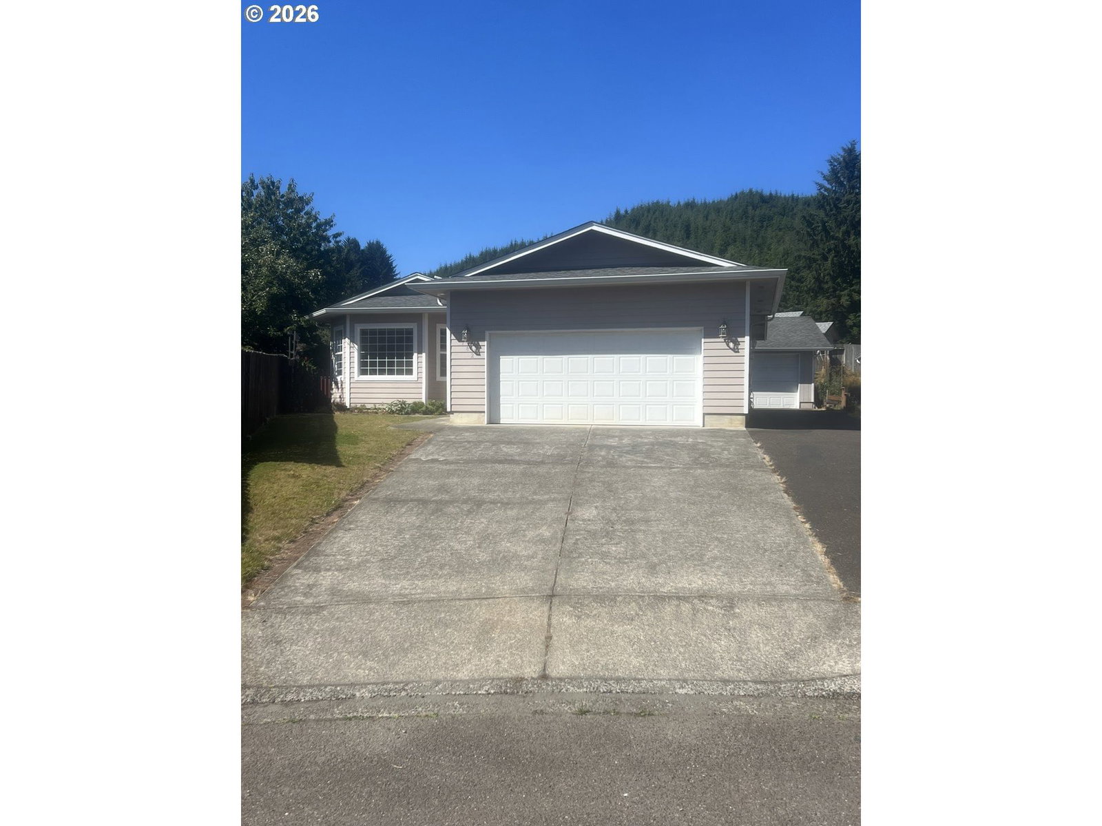 Primary listing photo, 142 SWAIN CT, Reedsport, OR, 97467