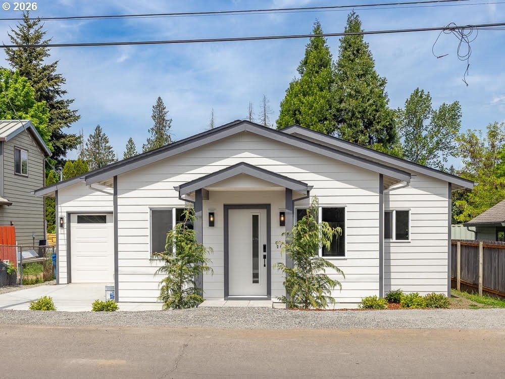 Primary listing photo, 2116 E 39TH ST, Vancouver, WA, 98663