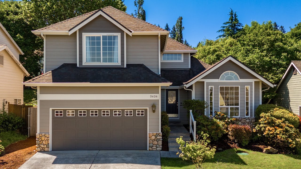 2626 NW 37TH AVE