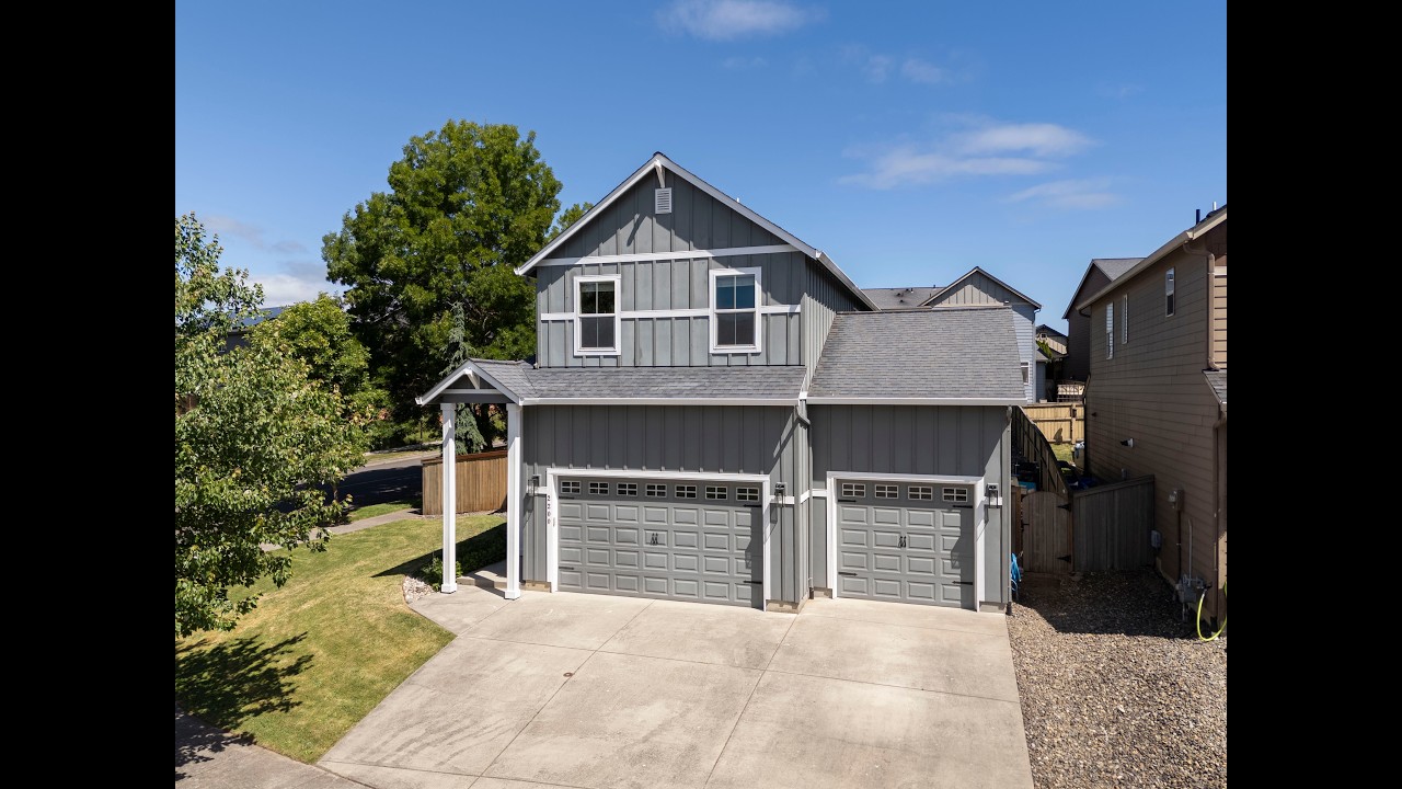 2200 S WHITE SALMON DR