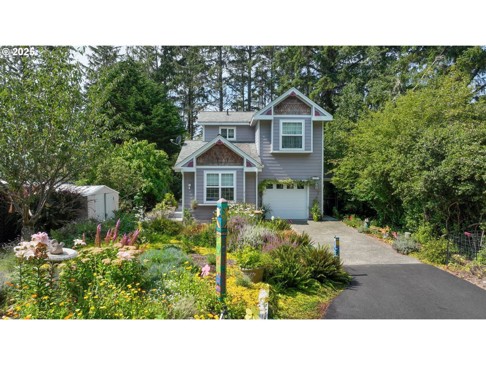 Primary listing photo, 38 3RD ST W, Chinook, WA, 98614