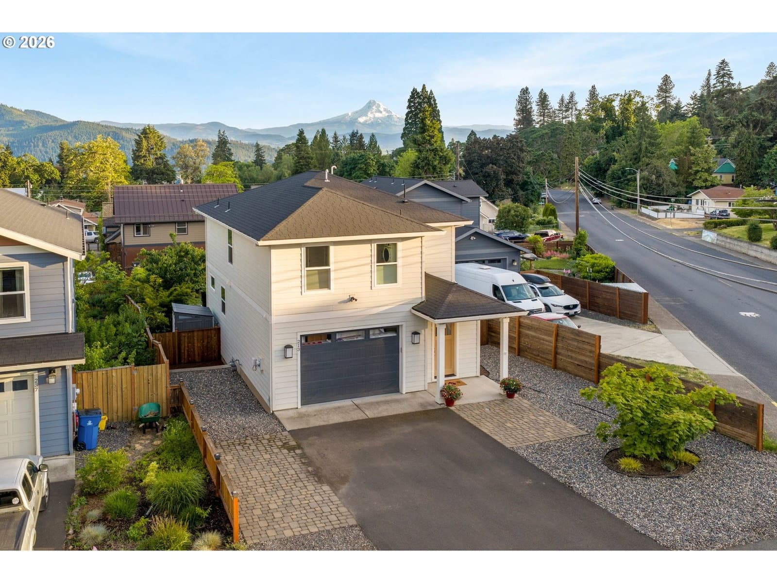 Primary listing photo, 213 NE CHERRY ST, White Salmon, WA, 98672