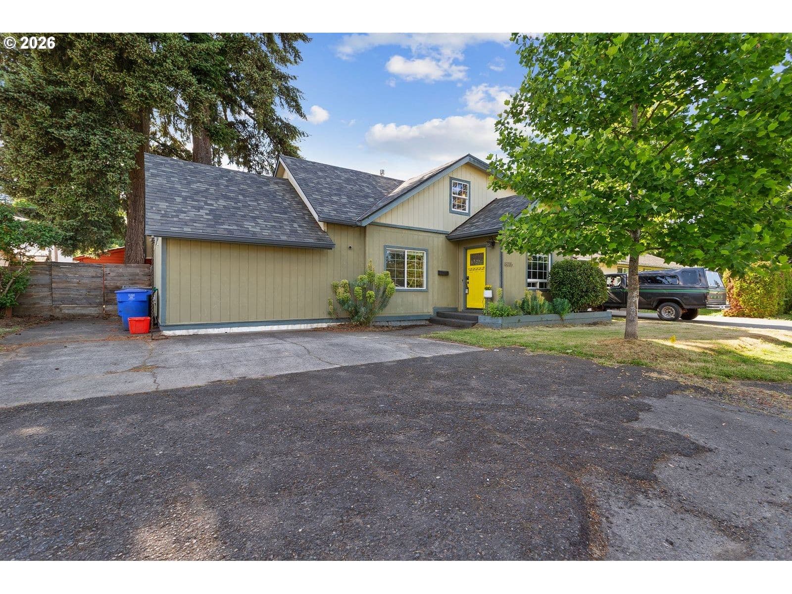 Primary listing photo, 8035 SE 62ND AVE, Portland, OR, 97206