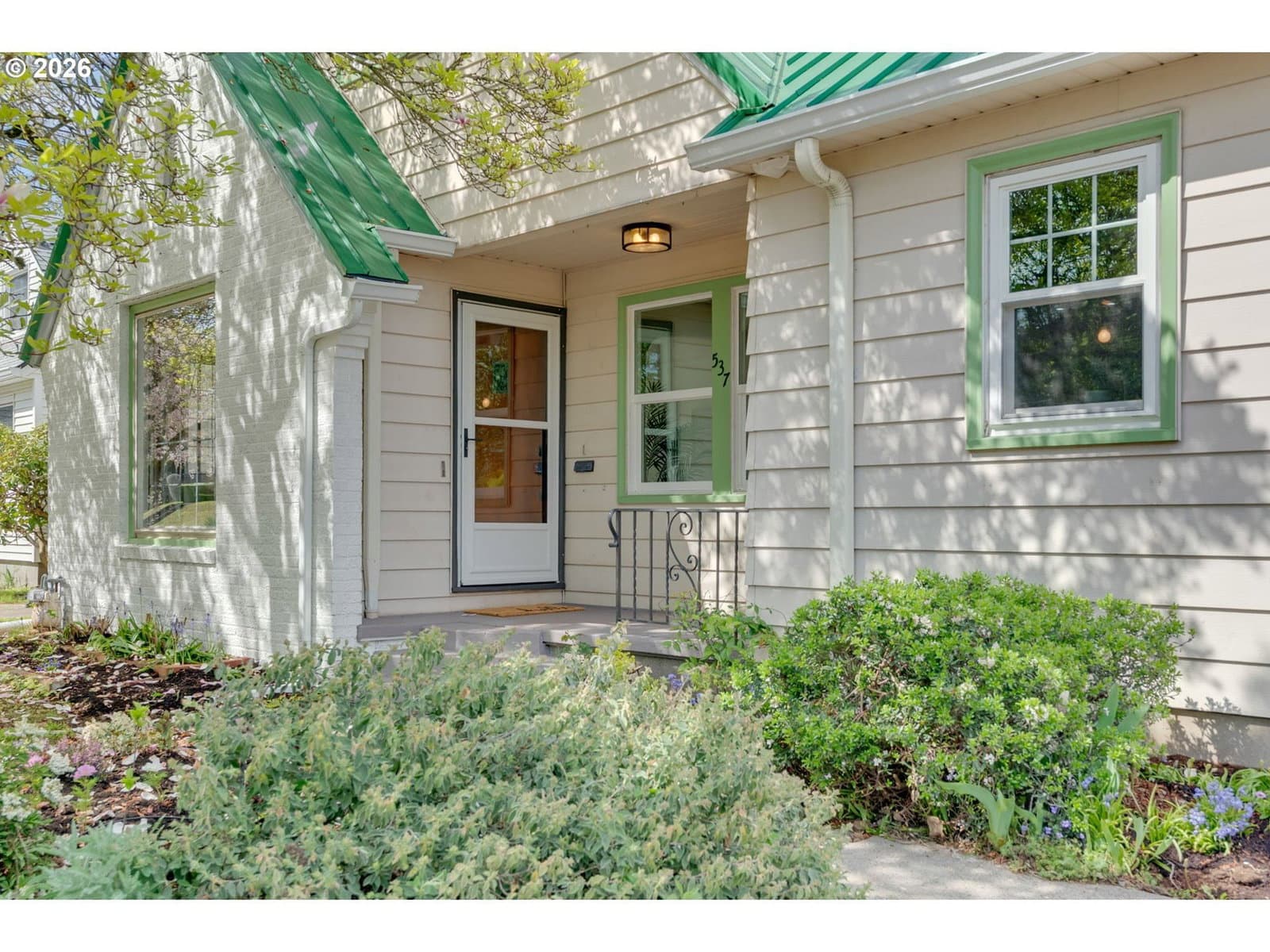 Primary listing photo, 537 N STAFFORD ST, Portland, OR, 97217