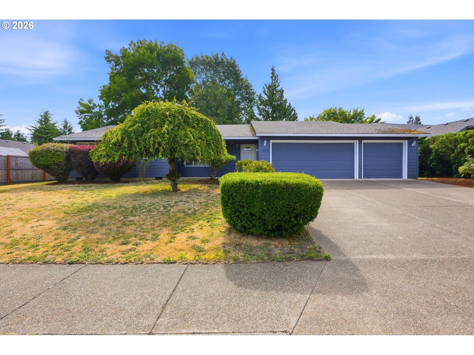 Listing photo 1 of 6