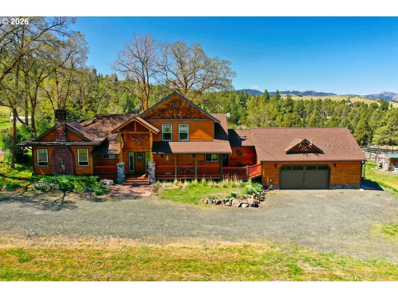 Listing photo 1 of 6