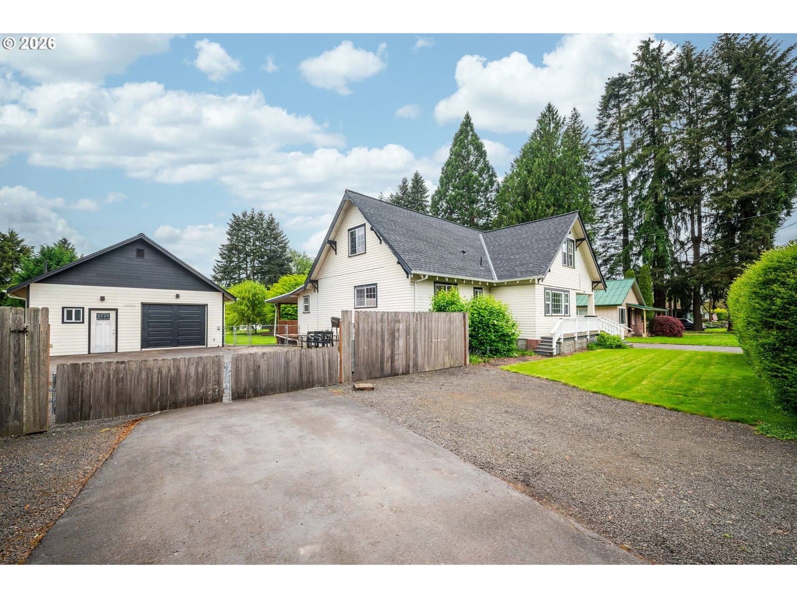 Primary listing photo, 3083 PINE ST, Longview, WA, 98632