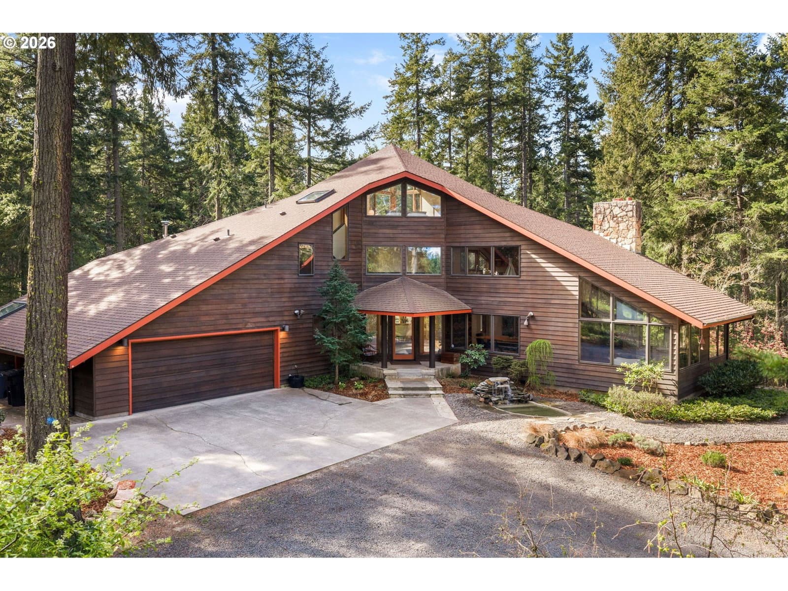 Listing photo 1 of 6