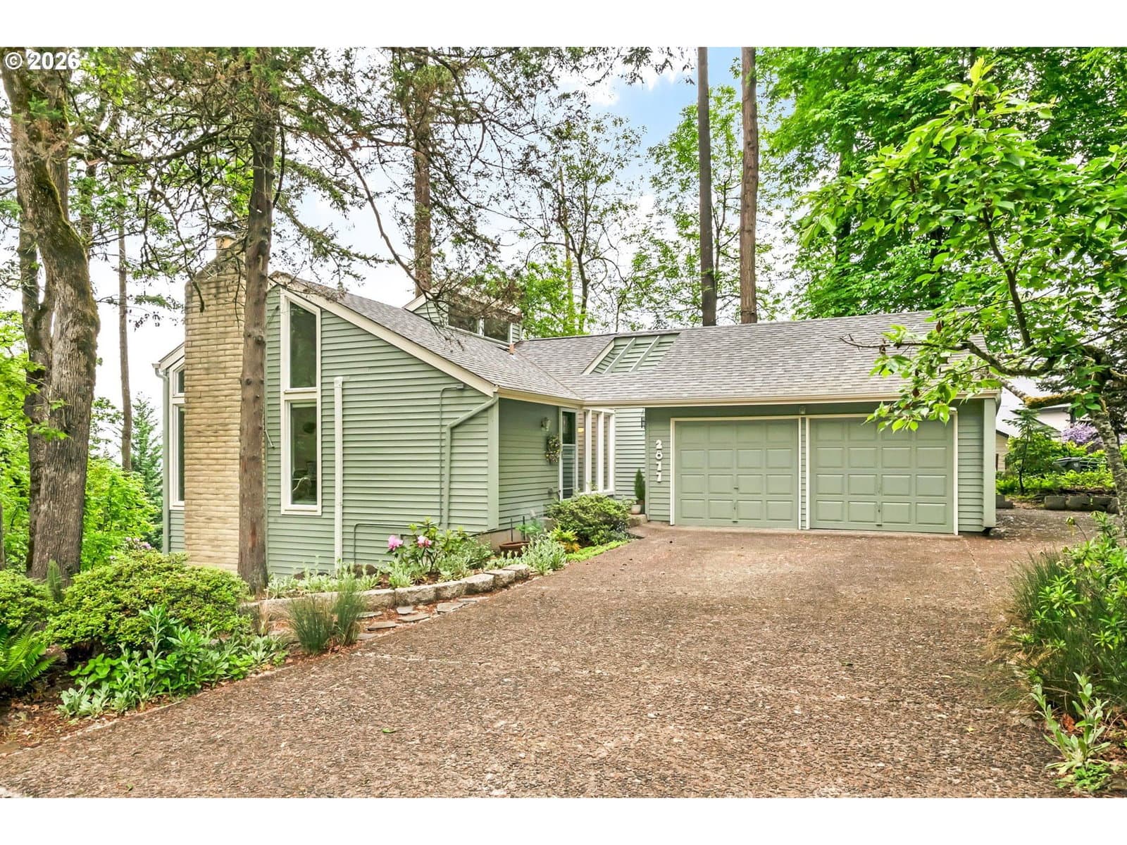 Primary listing photo, 2877 TIMBERLINE DR, Eugene, OR, 97405