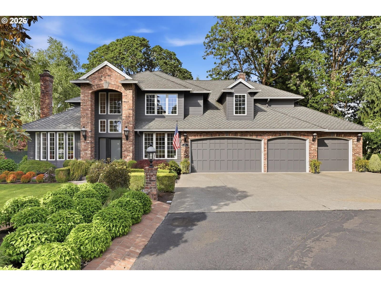Primary listing photo, 847 NE ROGAHN ST, Hillsboro, OR, 97124