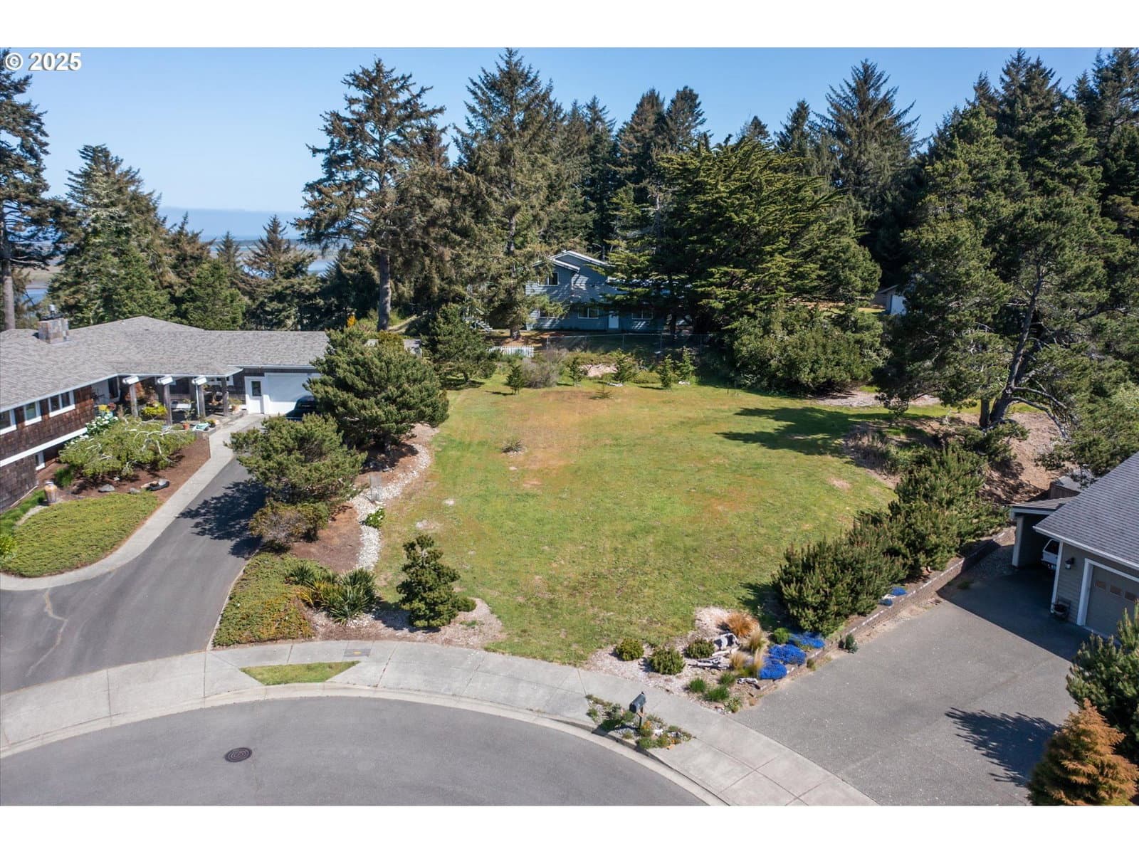 Primary listing photo, 576 Klamath AVE NE #1101, Bandon, OR, 97411