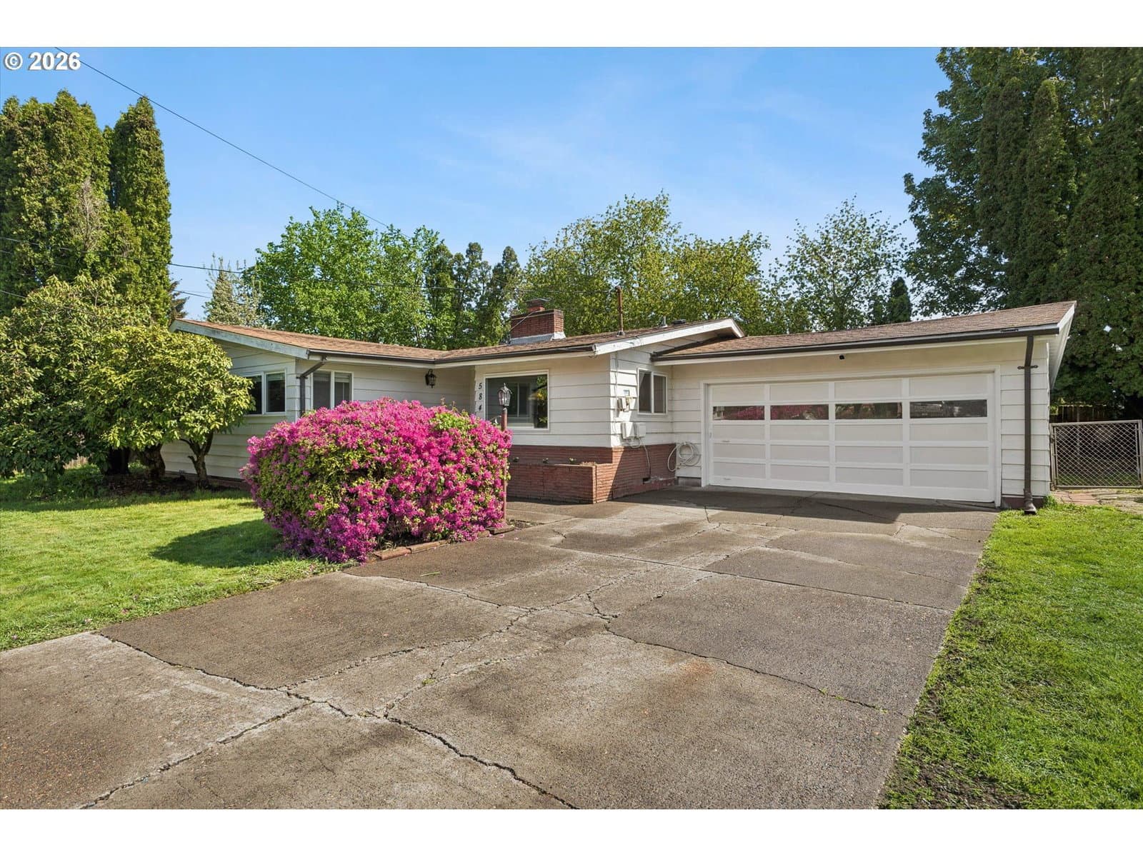 Primary listing photo, 584 SE 12TH AVE, Hillsboro, OR, 97123